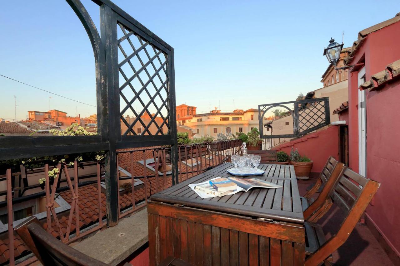 Two Private Terraces - Casa Tappero Merlo Apartment โรม ภายนอก รูปภาพ