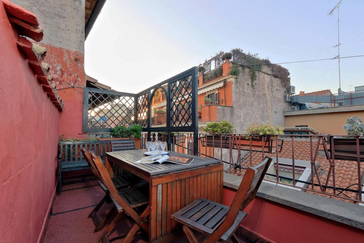 Two Private Terraces - Casa Tappero Merlo Apartment โรม ภายนอก รูปภาพ
